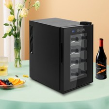 8 Bottiglie Nell'Armadietto