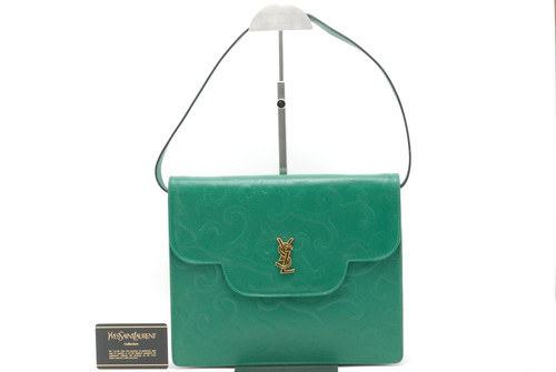 Read yves saint laurent - read‼,