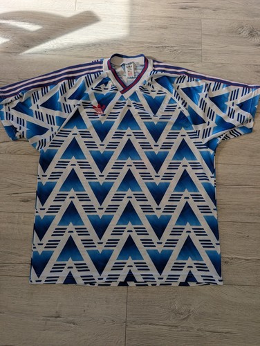 Adidas retro shirt - adidas,