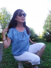 Blusa blu in viscosa con