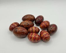 Lotto 10 uova in legno dipinte