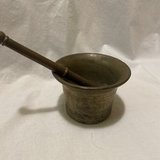 MORTAIO IN BRONZO CON PESTELLO