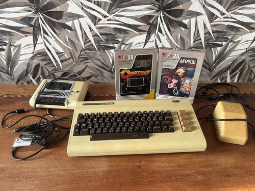 Commodore vic datasette - vic,