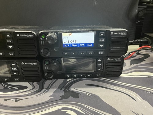 Motorola xpr5550e uhf - motorola,