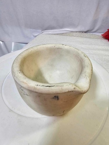 Antico mortaio pietra - pietra,