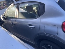 PORTIERA POSTERIORE SINISTRA PER CITROEN C3 Serie 9812716780 (16>)