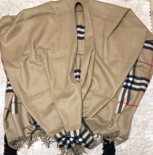 Poncho burberry london england - london,