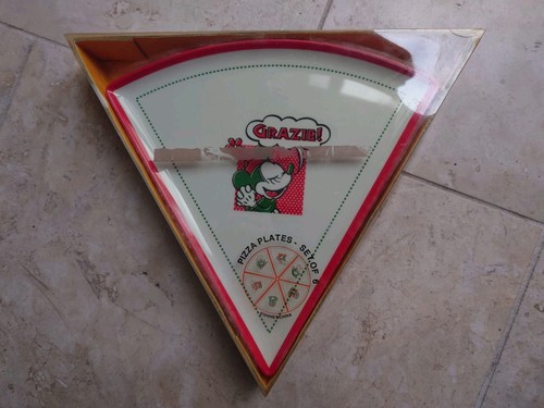 Disney pizza plates - disney, mickey