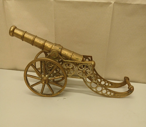 Stunning solid brass - brass, vintage