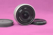 Sony E 16 mm f/2.8 obiettivo