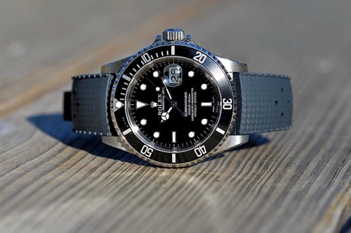 Cinturino orologio gomma