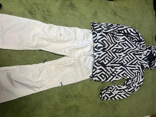 Burton the white - burton,