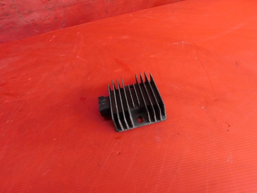 Regolatore tensione suzuki - regolatore,