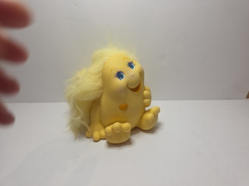 Playskool snugglebumms baby - playskool,