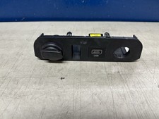 Presa USB e accendisigari Hyundai I10 III Cod 96120K6100