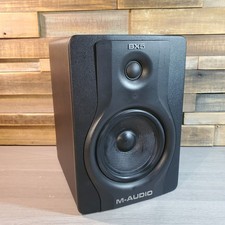 M-Audio BX5 Carbon Black 5"