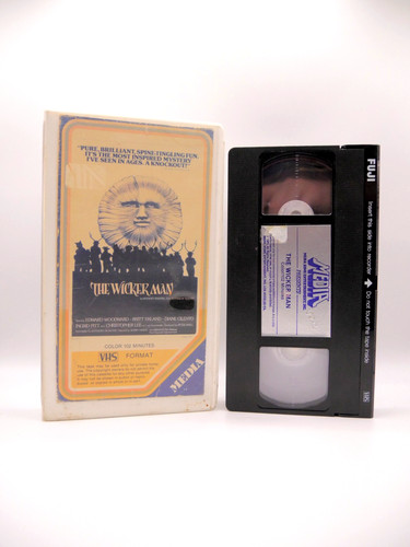 Read wicker man - man, (1973)