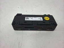Connettore presa USB centrale