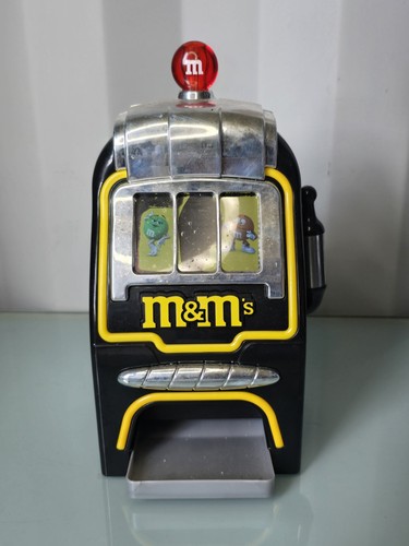 World slot machine - world,