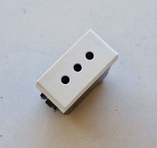 Bticino N4113 Living Light presa spina piccola 10A