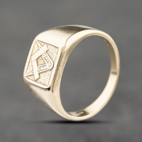 Anello con sigillo massonico