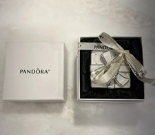 Pandora Deluxe confezione