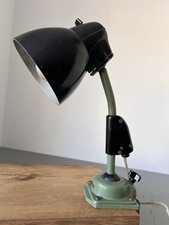 vecchia lampada da officina