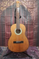 Vecchia chitarra antica