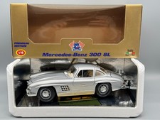 Modellini auto 1:18 Playbear