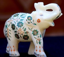 Elefanti Incastonati In Pietre