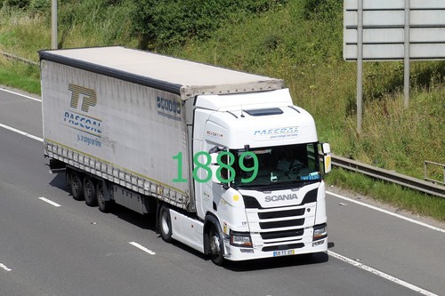 6x4 truck photo 37 - 6x4,