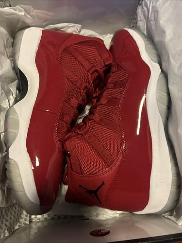 Taglia jordan 11 retro - taglia,