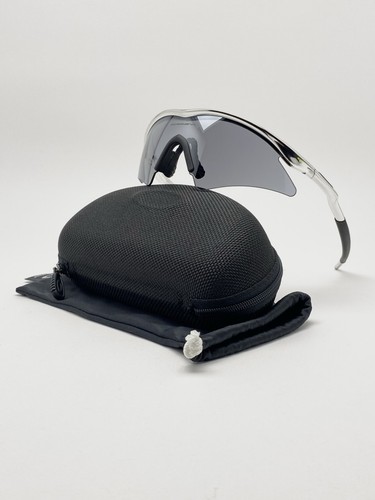 Oakley new frame bright - m,