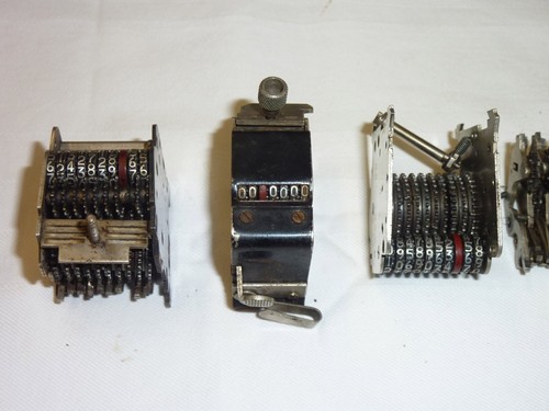 Ricambi antico calcolatore - ,