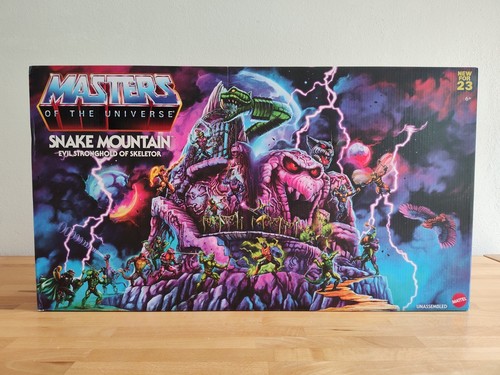 Snake mountain masters - us, of