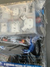 Costruisci la tua Delorean