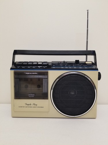 Vintage radio shack - vintage, realistica
