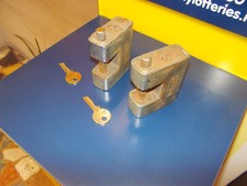 LUCCHETTI PER SERRANDE BULLIT