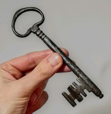 GRANDE CHIAVE ANTICA DEL 1700