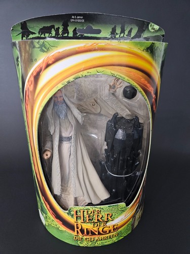 Saruman 2001 toy biz il - saruman, biz,