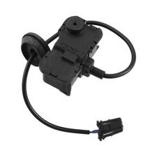 Fuel tank cap door actuator