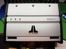 Amplificatore auto JL Audio