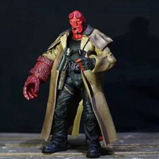 Mezco Hellboy Golden Army