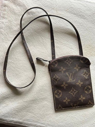 Louis vuitton monogram sacoche - louis,