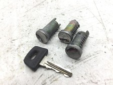 KIT CHIAVE SERRATURE PIAGGIO ZIP RST 2T 50 1996 1999 C0600