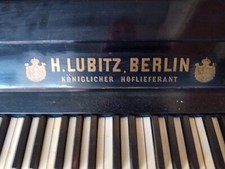 pianoforte verticale usato