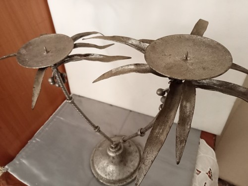 Vecchio candelabro ferro - in,