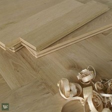 Pavimento in parquet a spina