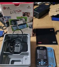 8950N-Cellulare LG Tribe Chat