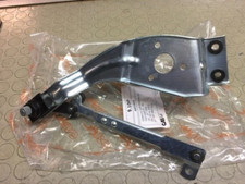 PIASTRA  SUPPORTO MOTORINO TERGICRISTALLO ANTERIORE FIAT PANDA 4X4 MODELLO 141